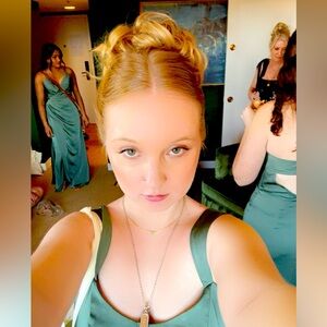 Meet your Posher, Lizzy